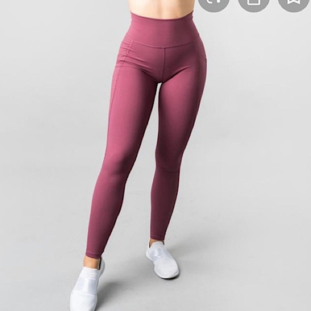 ALPHALETE Surface Leggings With Pockets XS